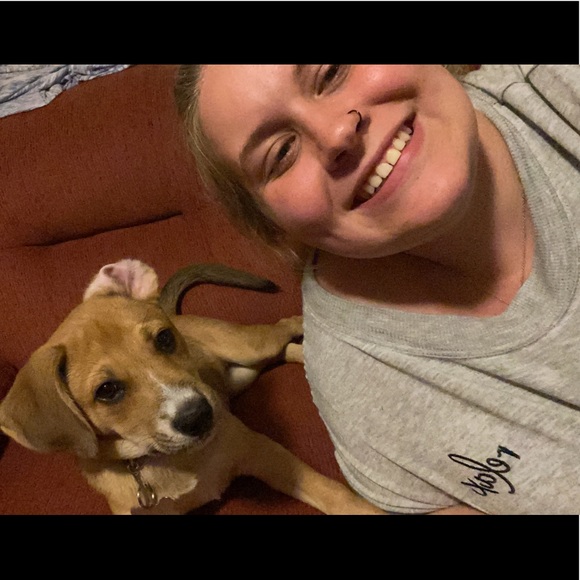 Meet your Posher, CeCe💜 - Picture 1 of 1